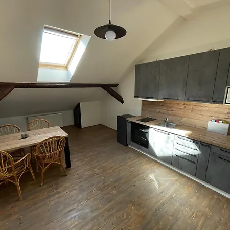 Pod Kňeží Horou Apartmán *